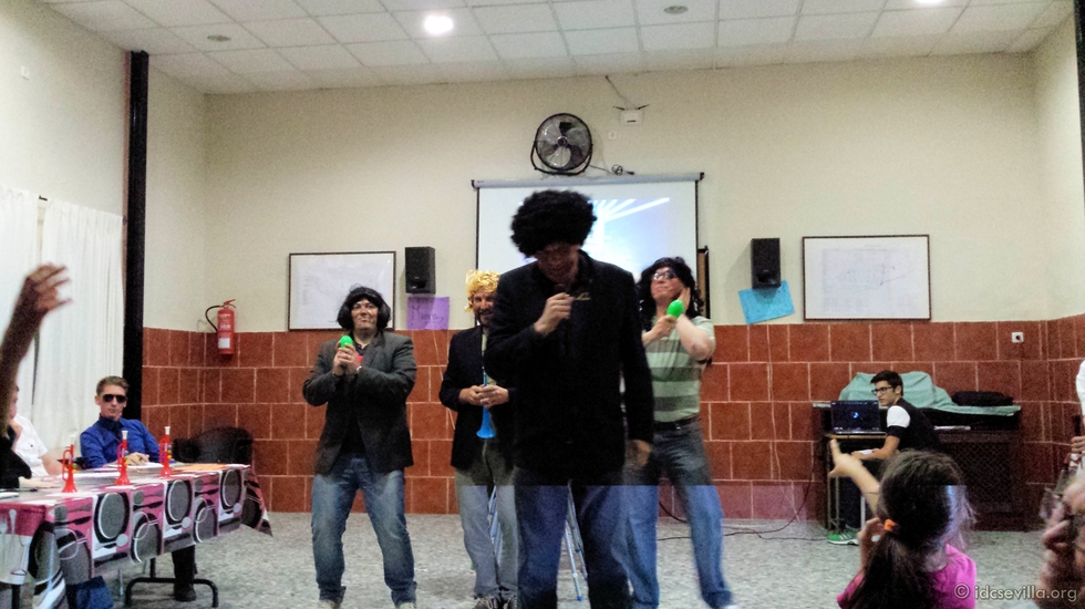 Actuacion de Antonio Machin y su grupo