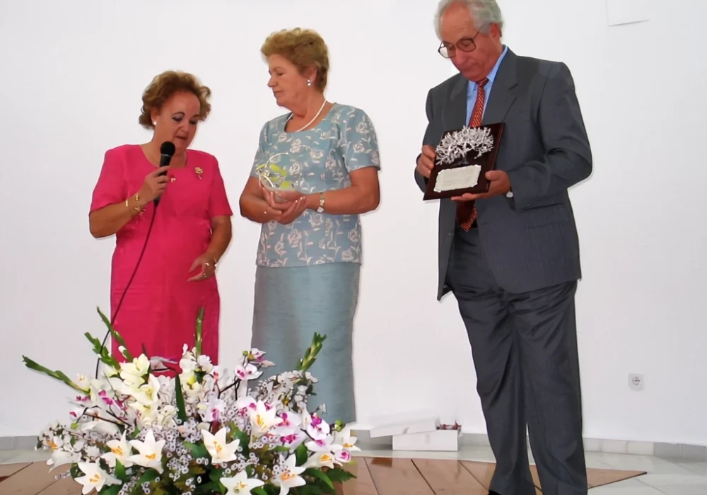 Homenaje (03-10-2004)